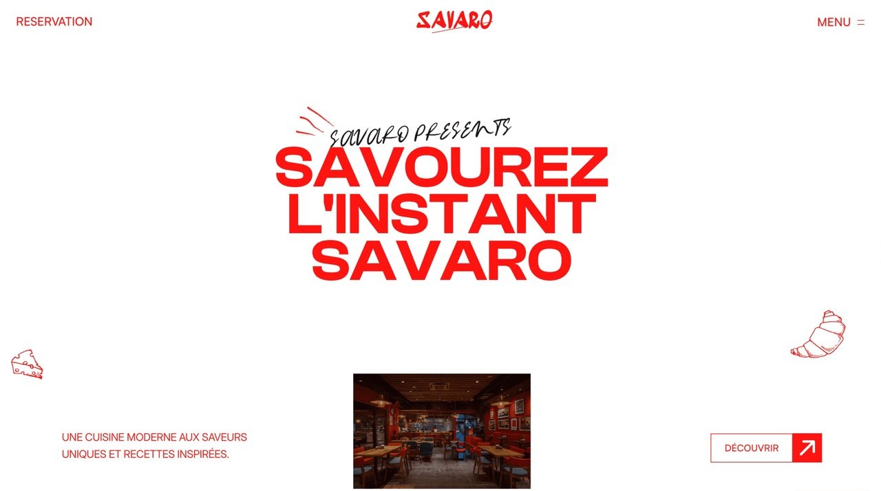 Page d'accueil de Savaro : l'accroche « Savourez l'instant Savaro » en grandes lettres rouges, une photo de la salle du restaurant et le bouton « Découvrir ».
